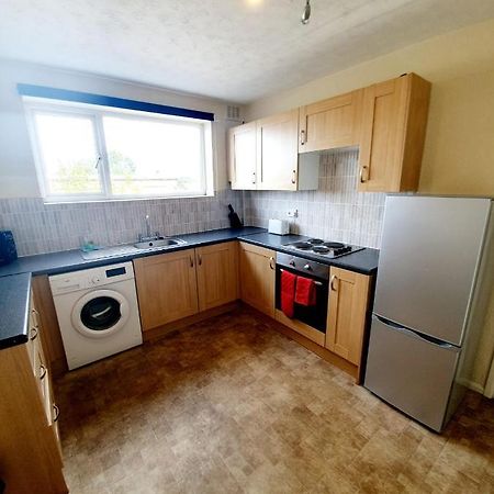 Rayleigh Town Centre 3 Bedroom Apartment Exterior foto