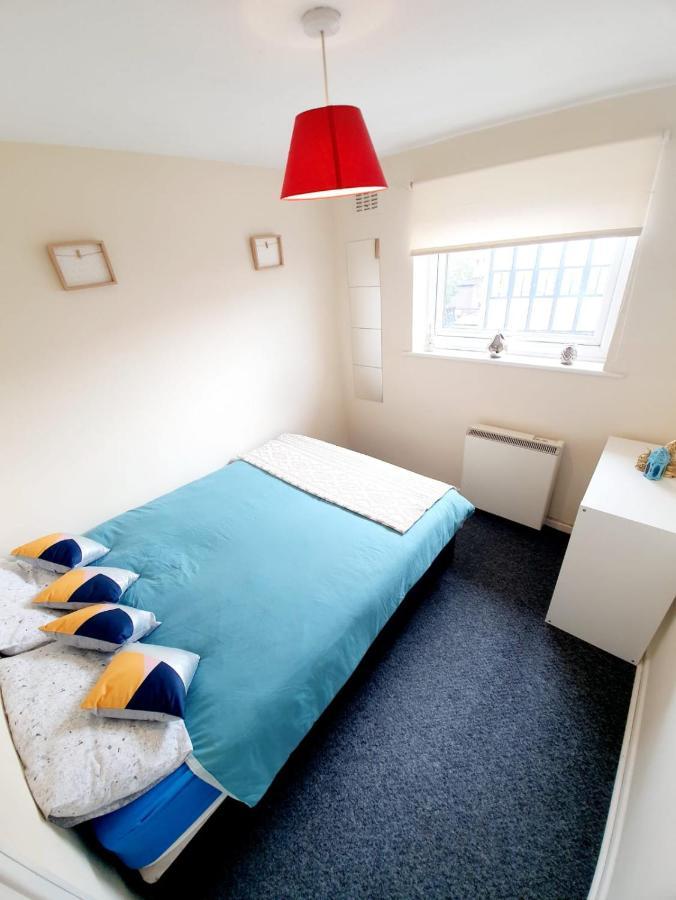 Rayleigh Town Centre 3 Bedroom Apartment Exterior foto